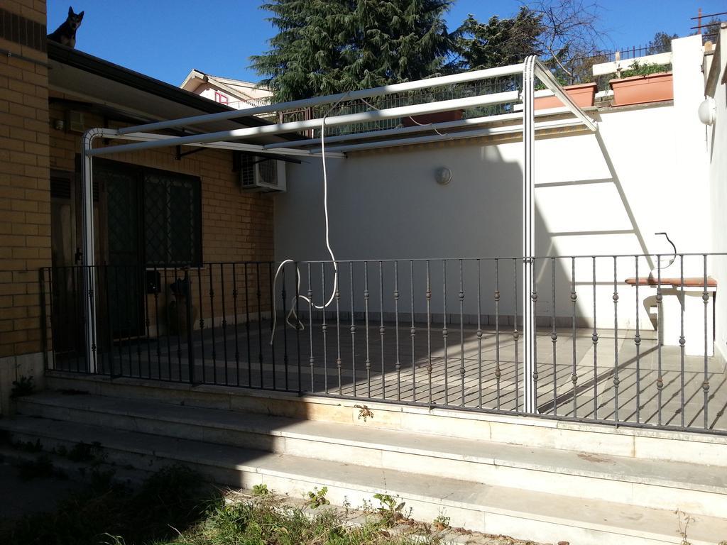 Apartmán Casa Livia Metro C Bolognetta Řím Exteriér fotografie