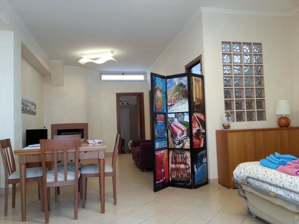 Apartmán Casa Livia Metro C Bolognetta Řím Exteriér fotografie